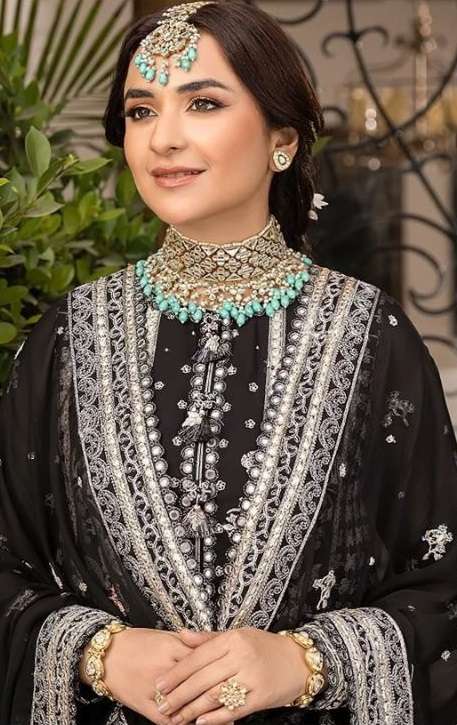 ALK-DNO_5026 Open Pic by Al Khushbu